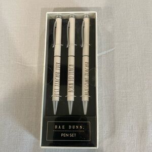 Rae Dunn Pen Set
Teacher Gift Idea